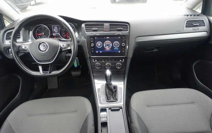 Volkswagen Golf cena 47900 przebieg: 189915, rok produkcji 2018 z Połaniec małe 562